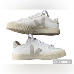 Veja Campo Leather Sneaker White Women’s size US 6 EUR 37